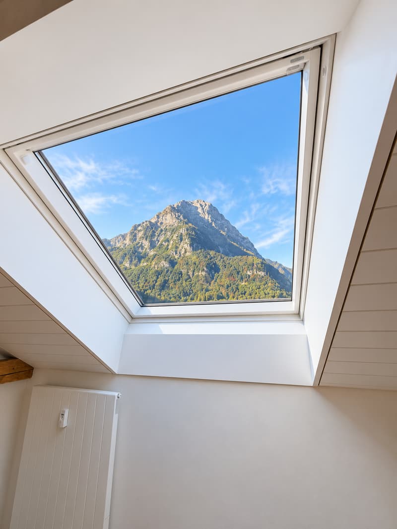 Charmante 3-Zimmer-Dachwohnung mit Bergblick in Glarus (8)