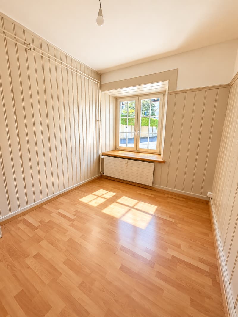 Charmante 4-Zimmer-Altbauwohnung in Ennenda – sofort verfügbar (7)