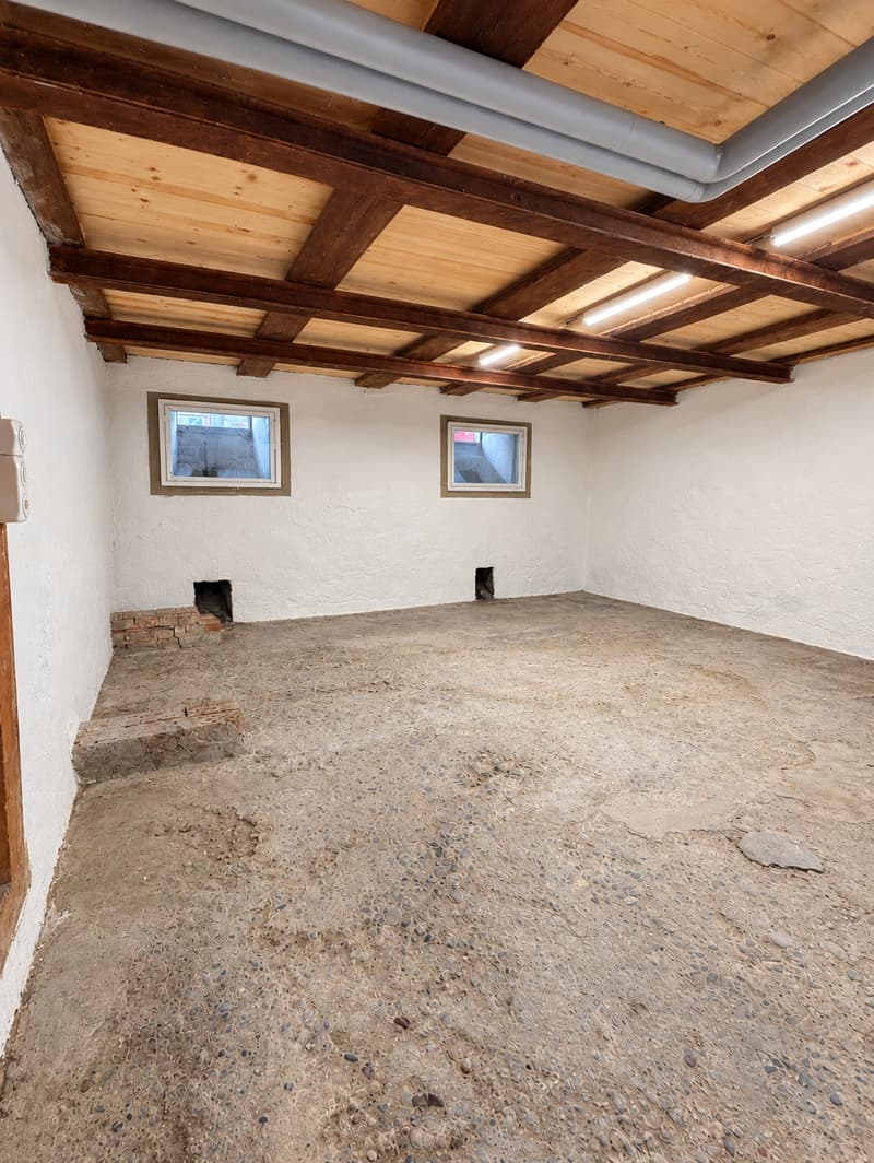 Exklusives 5.5-Zimmer-Einfamilienhaus mit Charme in Ennenda (18)