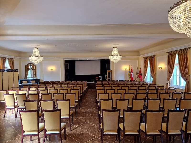 Charmanter Grossraum im Barock-Stil (4)