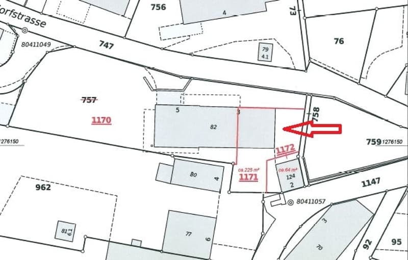 Part of a house (formerly a farmhouse), in raw construction, building permit for complete renovation available (16)