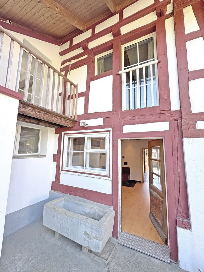 Charming farmhouse from 1780 in Truttikon – Historic flair meets modern comfort (9)