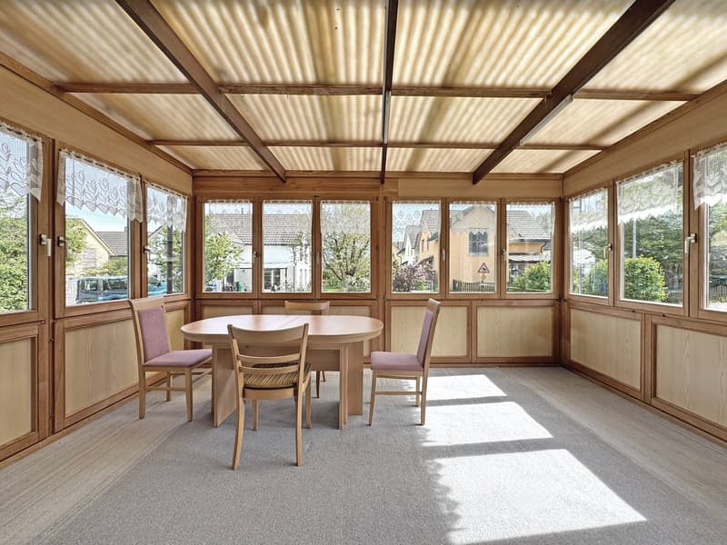 Maison unifamiliale de 6 pièces, indépendante, quartier résidentiel calme et familial au bord du village (6)