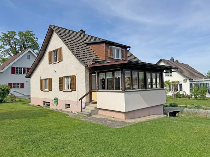 Maison unifamiliale de 6 pièces, indépendante, quartier résidentiel calme et familial au bord du village (1)