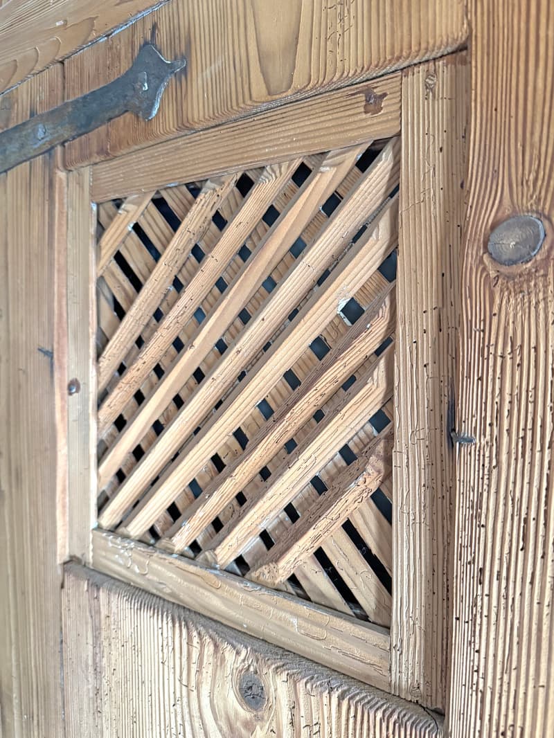 Charming lover's object, with 6½ rooms, a lot of wood and warmth, with an agricultural parcel on the Thur (25)