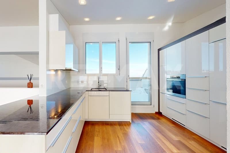 Appartement attique 5,5 pièces avec terrasse ensoleillée - près de St. Gallen, loin de la vie quotidienne (10)