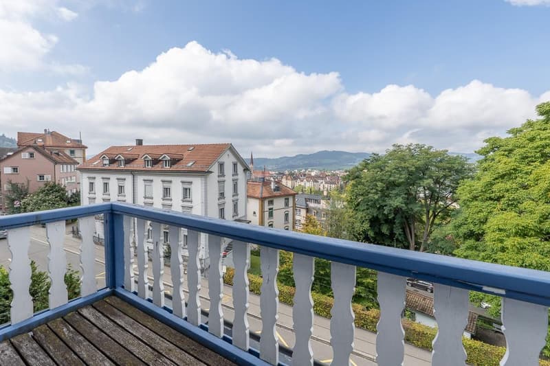 Balkon OG