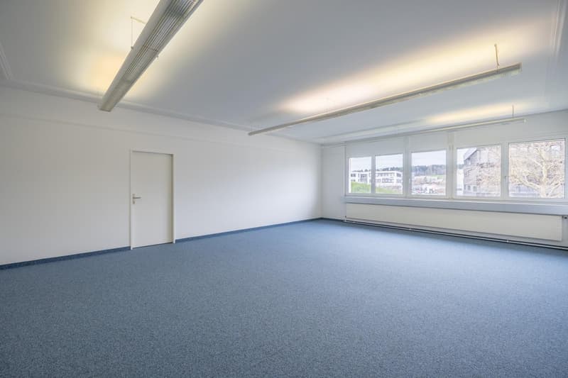 Büro 2 (sofort verfügbar)