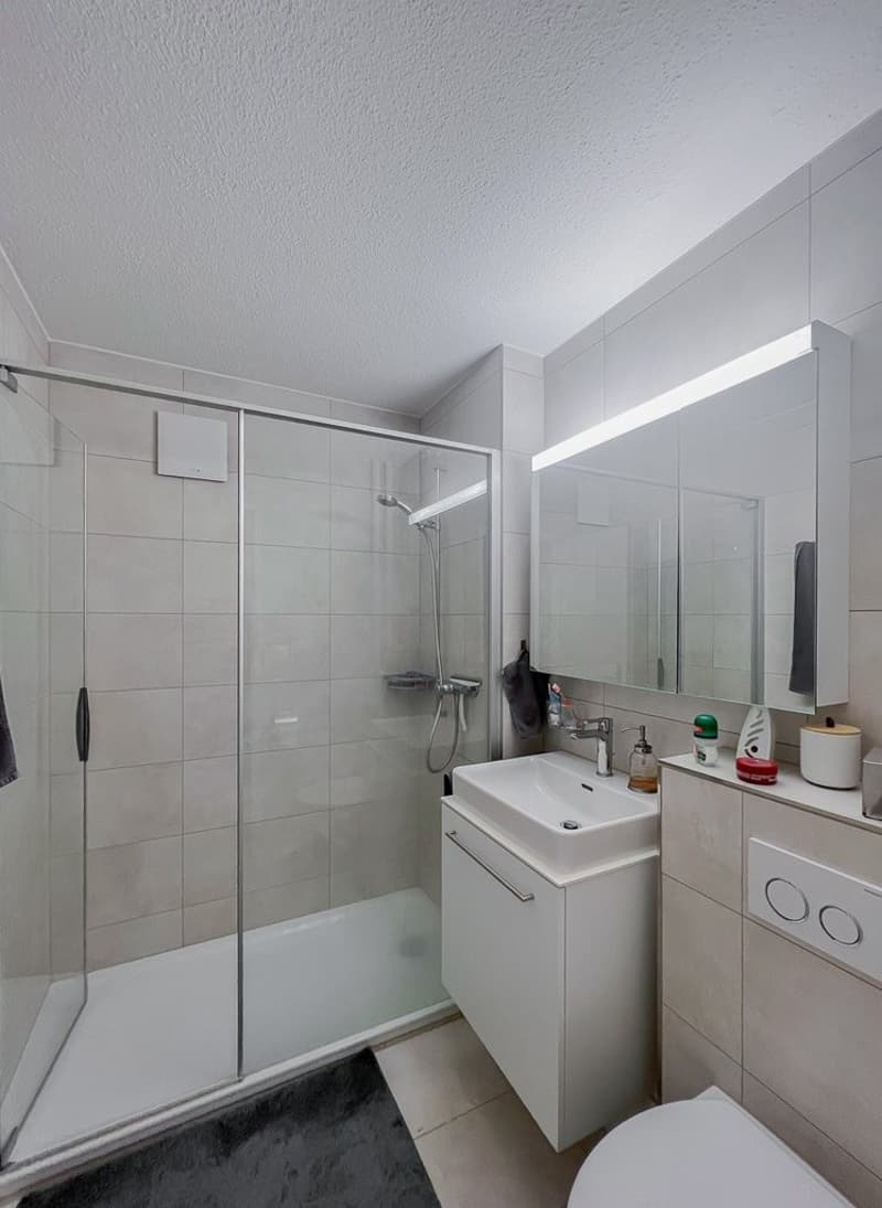 badezimmer2-obj-2003-mfh-rehetobelstrasse2-stgallen-2-3.jpg