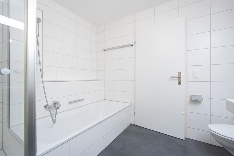 Dusche/Bad/WC