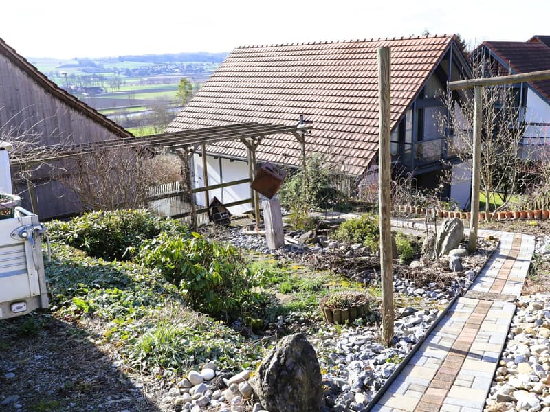 Einseitig angebautes Einfamilienhaus (7)