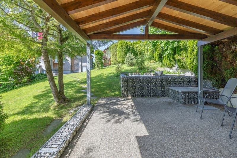 7.5-room single-family house in sunny hillside location (13)