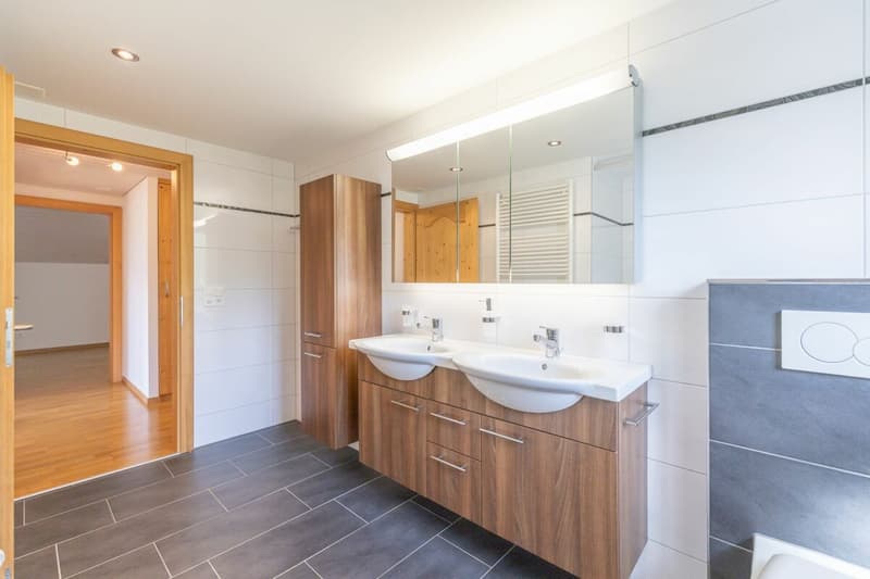 7.5-room single-family house in sunny hillside location (7)