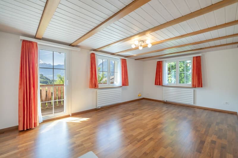 7.5-room single-family house in sunny hillside location (2)