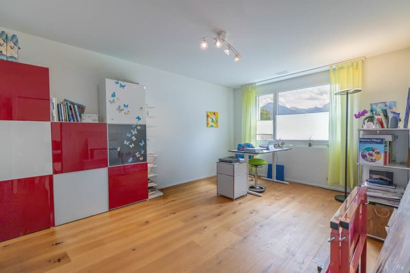 Moderne 4.5-Zi-Wohnung in familiärem Wohnquartier (9)
