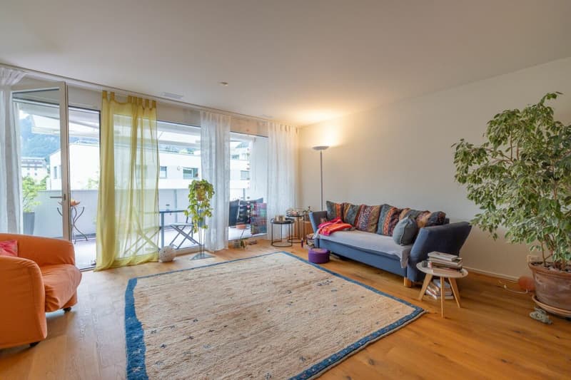 Moderne 4.5-Zi-Wohnung in familiärem Wohnquartier (3)
