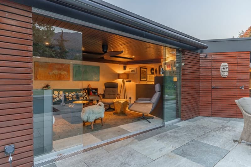 Exklusive Residenz mit Pool und privater Gartenidylle (12)