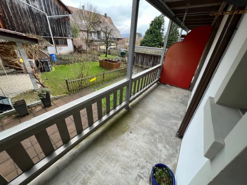 Heimelige 4.5-Zimmer-Wohnung im idyllischen Klettgau (12)