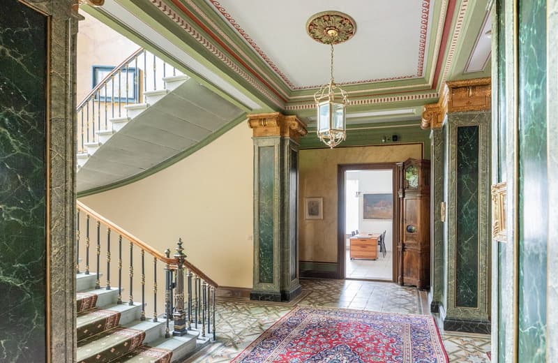 Historic villa with diverse usage possibilities (3)