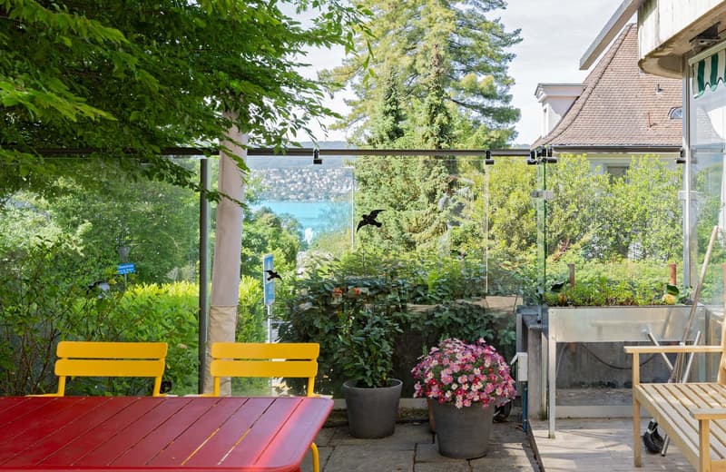 Charming 4.5-room apartment with lake view in Zollikon (7)