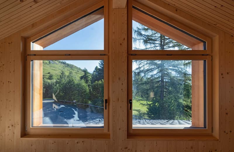 Exclusive Mountain Lodge with breathtaking mountain views (11)