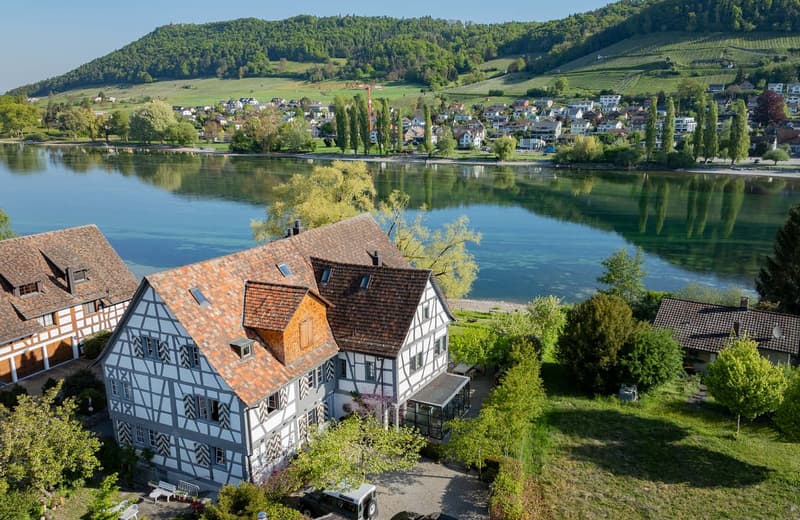 Historisches Anwesen mit Rheinanstoss und Weitblick (2)