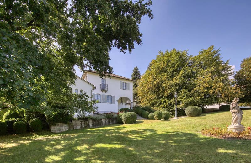 Domaine Verger – Schlossartiges Anwesen in Rafz (10)