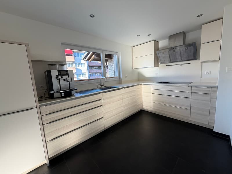 Attractive house with garden, balcony & modern amenities (2)