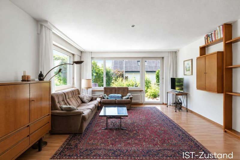 Single-family house with potential and distant view (2)