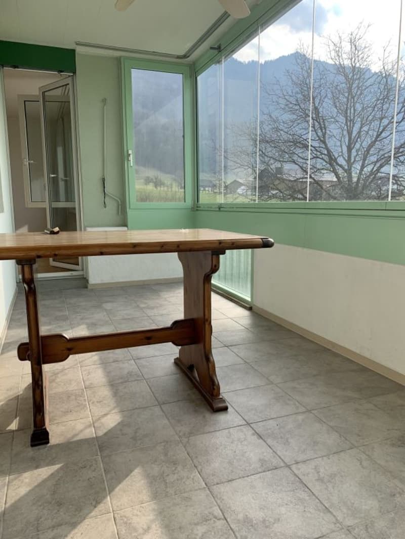 Sole di sera sul balcone con vista panoramica e vantaggi fiscali (4)
