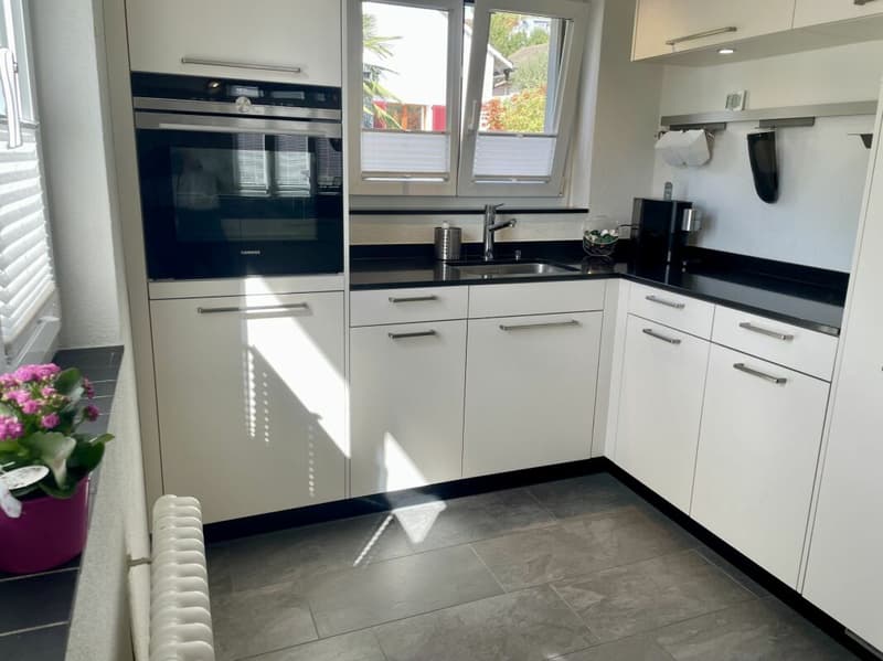 Freistehendes und neu renoviertes Haus mit Ausbaureserven (6)