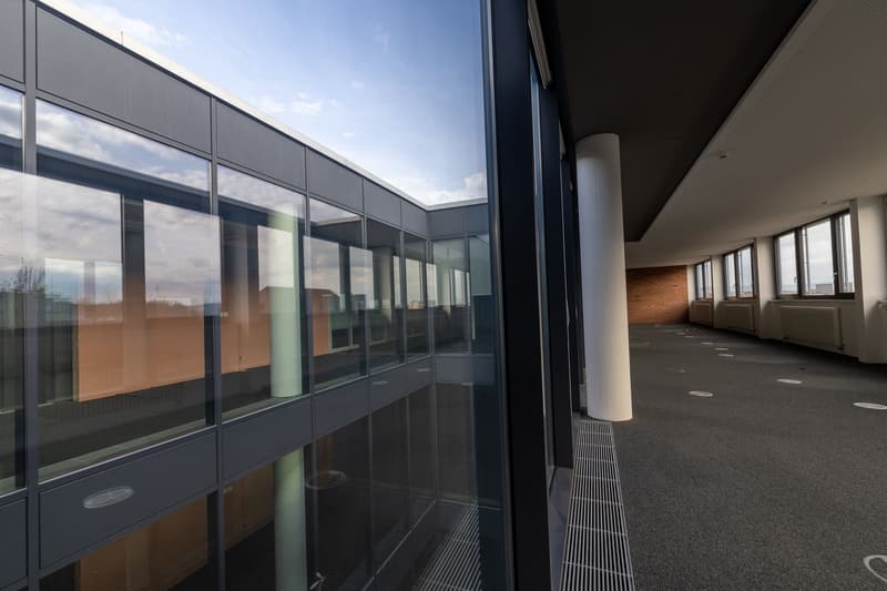 attachment:ea3cf50b 1ce1 4938 a705 c1d4fe4316c7:2604 liebefeld businesspark fl OG 05 Low
