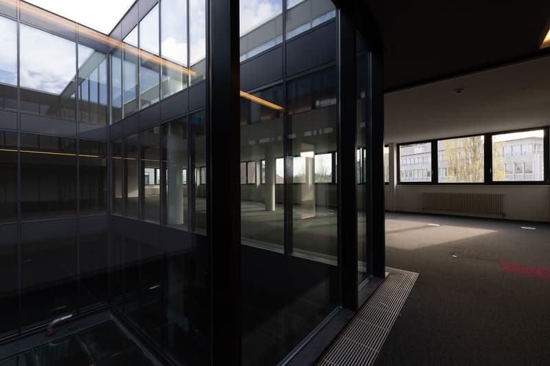 attachment:dc735fc1 817d 478d 94cc 2a49effffd28:2604 liebefeld businesspark 07 Low