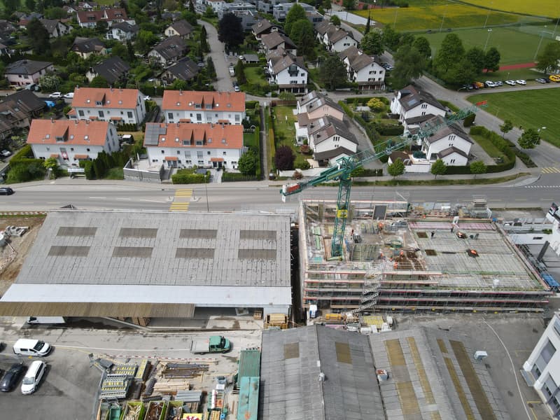 attachment:c09b71ae 80db 439b bd2d 15a593d3c6b8:03 Drohne Lage Wohnquartier Mai2026