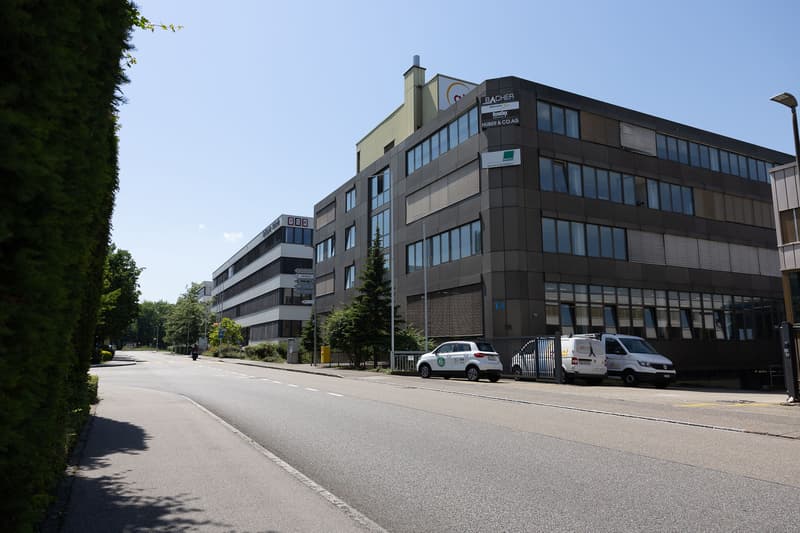 attachment:7f2bf864 544b 4dec a669 07bb4ec18e75:20260526 ImmoAtelier Reinach Shootingphoto 125603