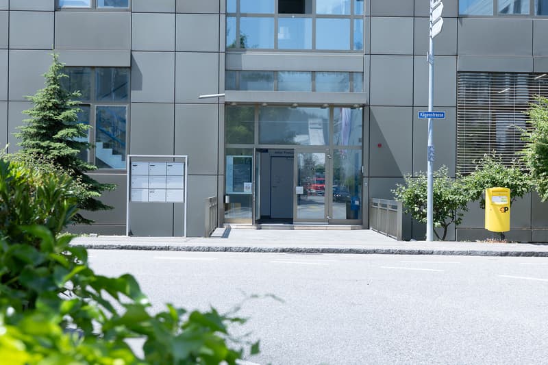 attachment:834c45ec 721c 4679 8728 1d592662f4e2:20260526 ImmoAtelier Reinach Shootingphoto 125200