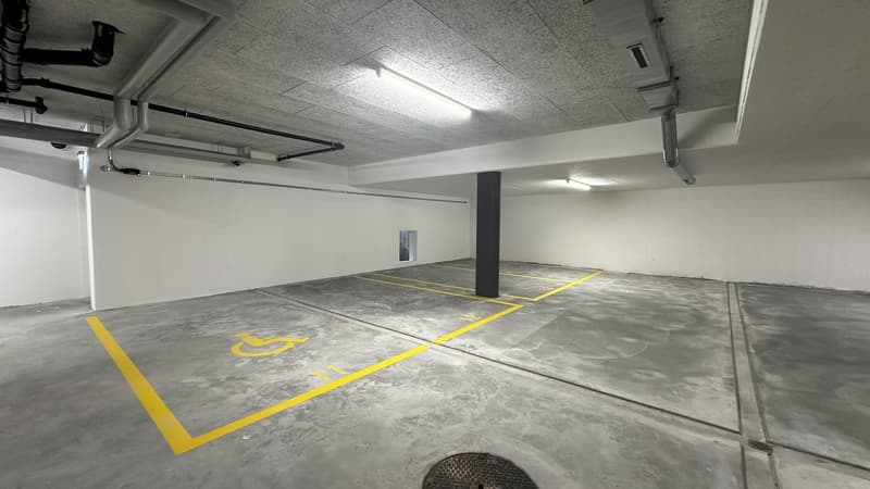 Divers emplacements de parking dans garage souterrain (neuf) à louer (3)
