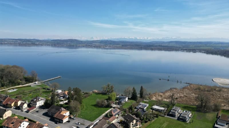 Havre de paix avec plus-value - habiter et louer au lac de Morat (1)