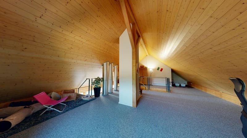 3,5 Zimmer, viel Licht und eine Galerie zum Verlieben (21)