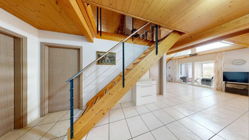 3,5 Zimmer, viel Licht und eine Galerie zum Verlieben (19)
