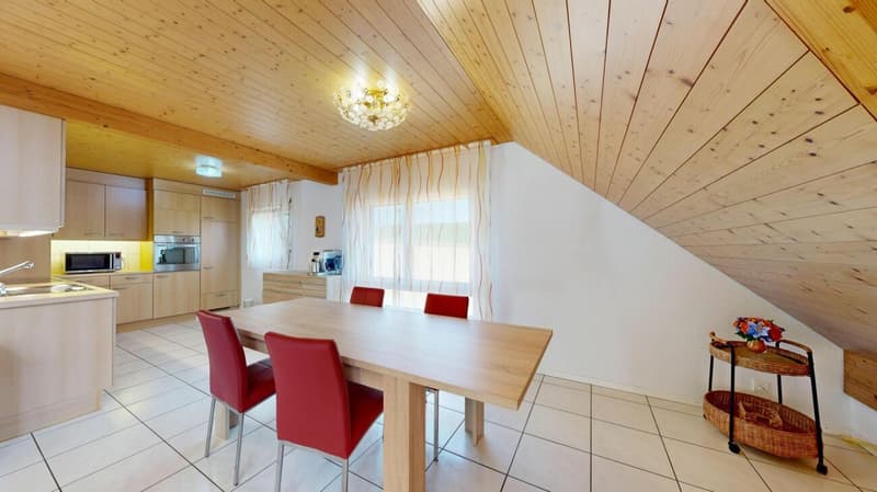 3,5 Zimmer, viel Licht und eine Galerie zum Verlieben (9)