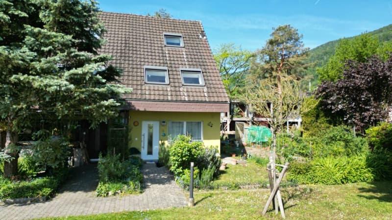 Wohnglück mit Garten und viel Charme - Reiheneckhaus in Pieterlen (20)
