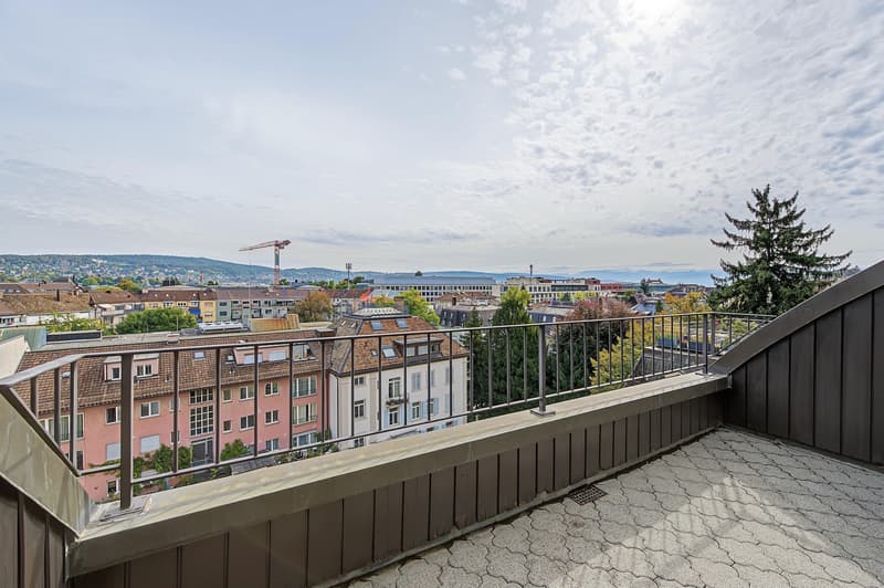 Exklusive Stadtwohnung mit privater Dachterrasse (12)