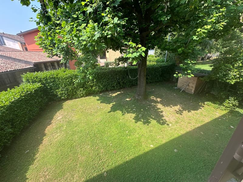 AFFITTASI – SEROCCA D’AGNO Prestigiosa casa di charme con giardino privato (7)