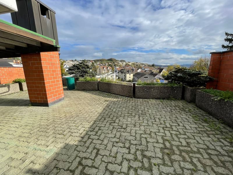 Maisonette moderna con accesso ascensore privato e terrazza sul tetto con vista mozzafiato (10)