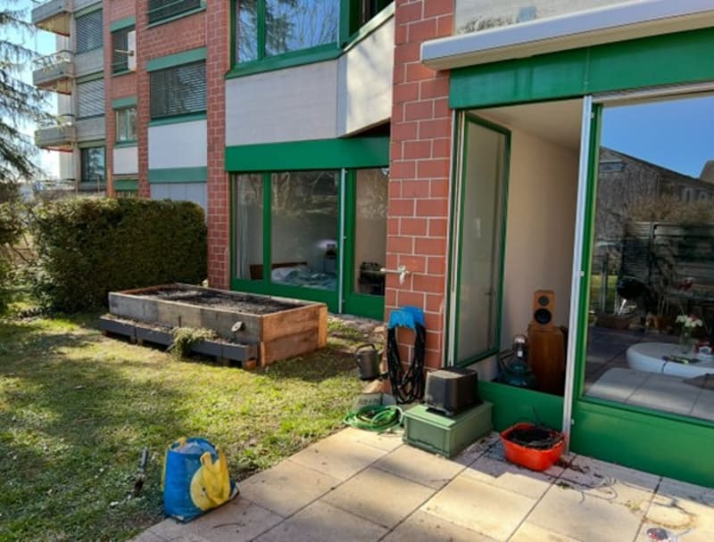Habitation spacieuse à Zurich Höngg Appartement moderne de 5,5 pièces avec jardin (5)