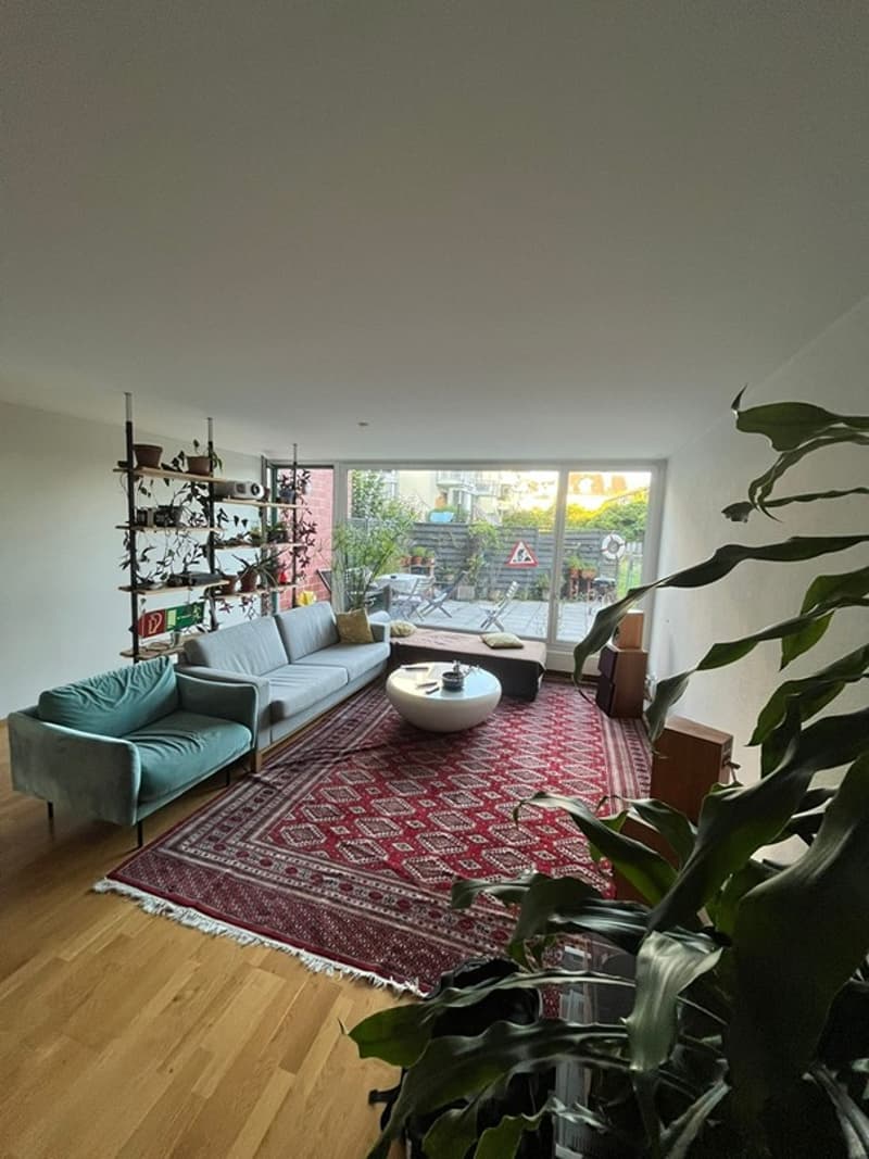 Habitation spacieuse à Zurich Höngg Appartement moderne de 5,5 pièces avec jardin (1)