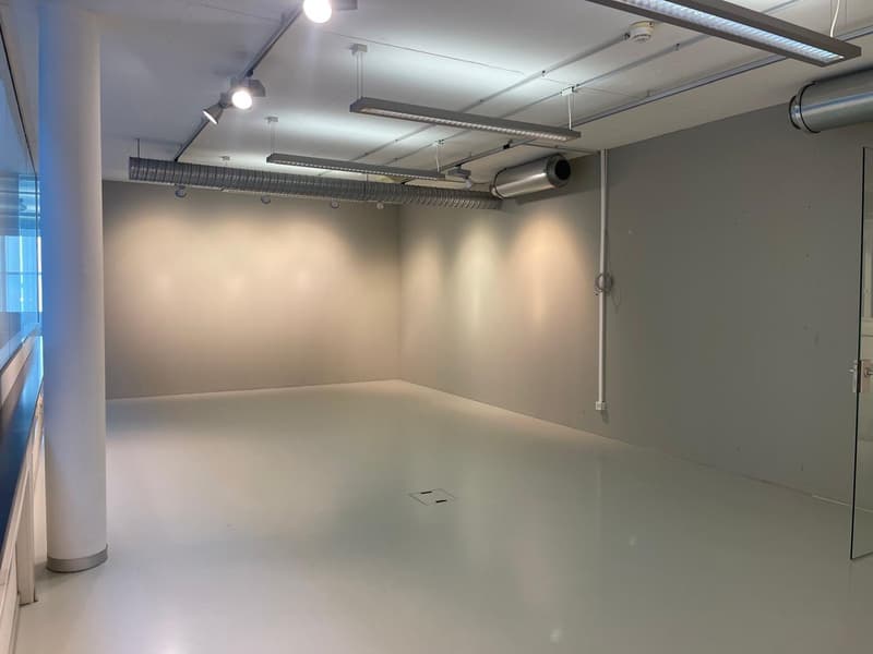 Modern office on the 1st floor in Cham – 48 m², available immediately (2)