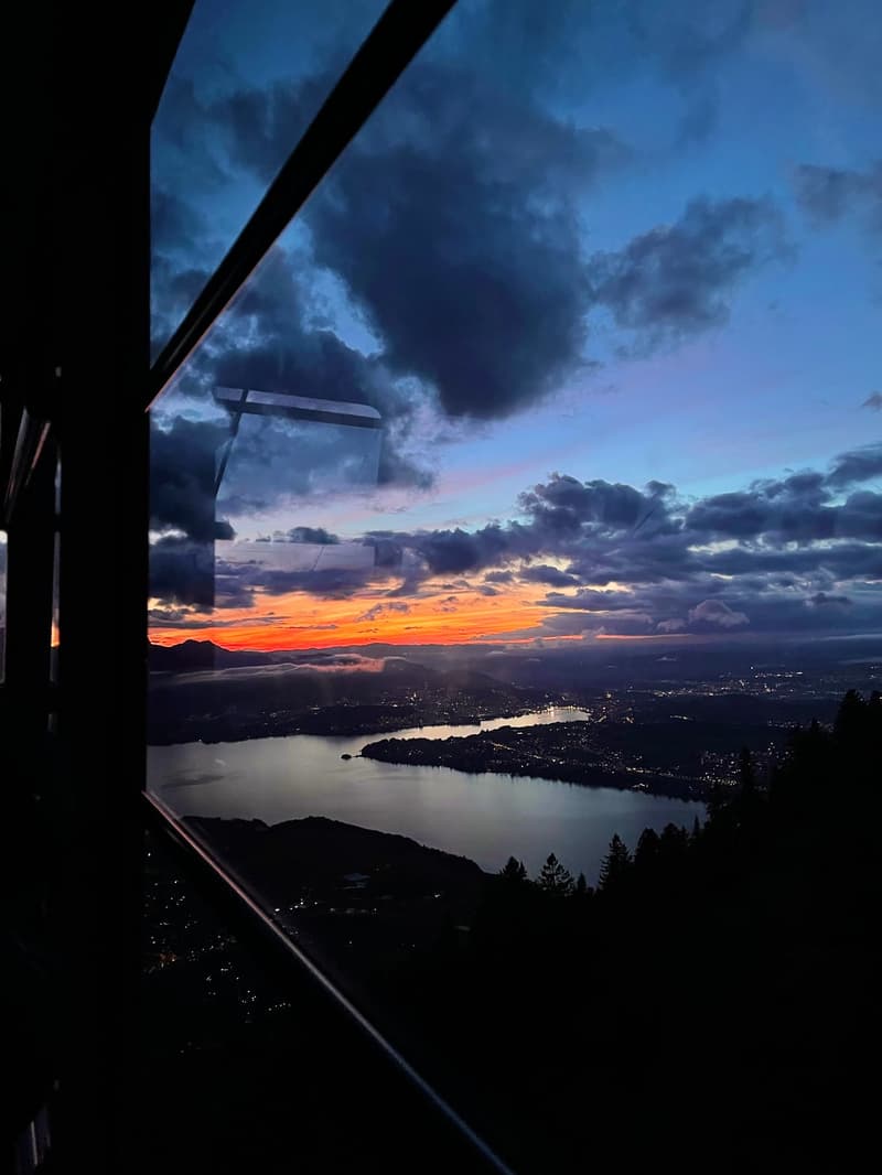 Attraktive Studio-Wohnung in Rigi Kaltbad mit viel Licht (2)