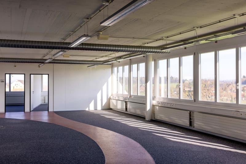 Moderne Büroflächen mit Kombinationsmöglichkeiten in Cham (6)